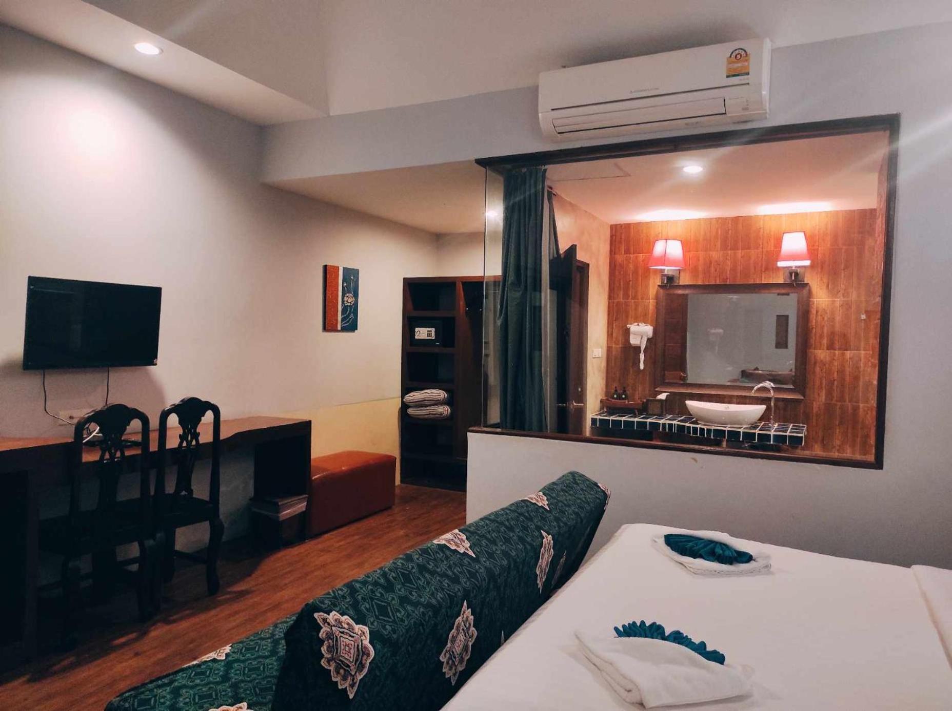 Foresto Sukhothai Guesthome מראה חיצוני תמונה