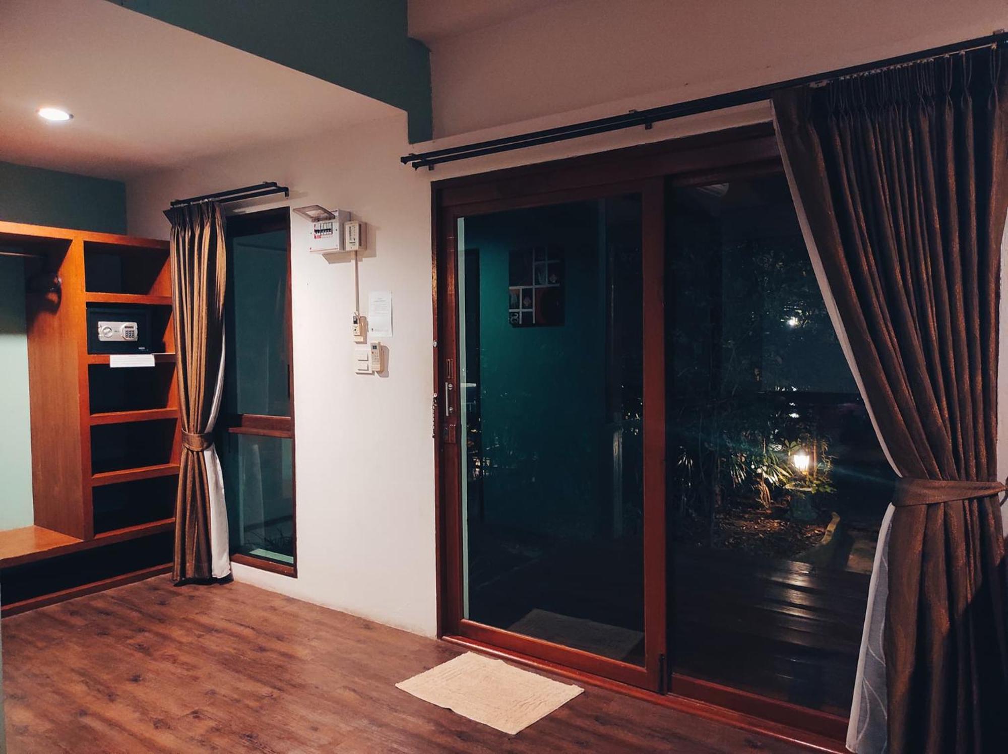 Foresto Sukhothai Guesthome חדר תמונה