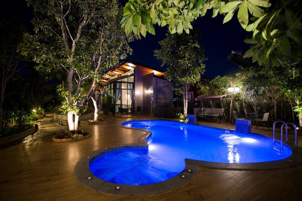 Foresto Sukhothai Guesthome מראה חיצוני תמונה